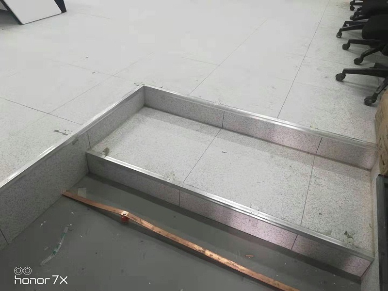 硫酸鈣防靜電活動地板